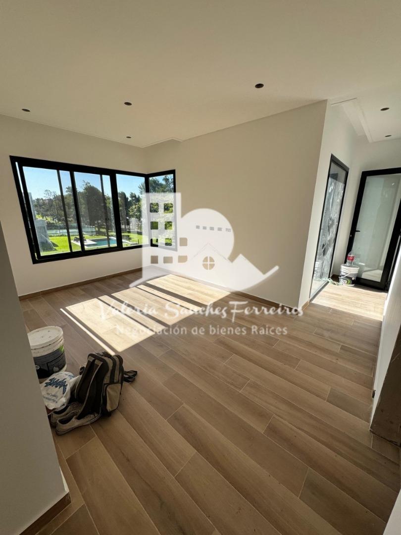 Casa a la Venta en Greenville, Hudson.