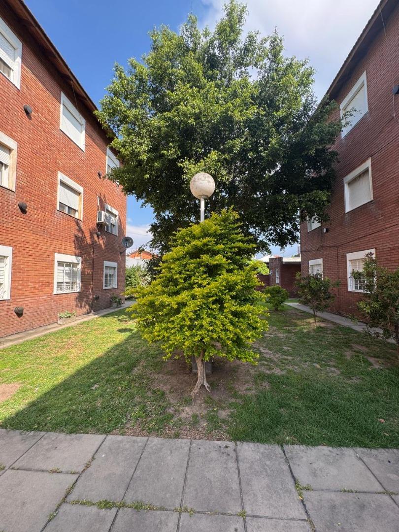 Depto Tipo Casa en Venta de 4 ambientes