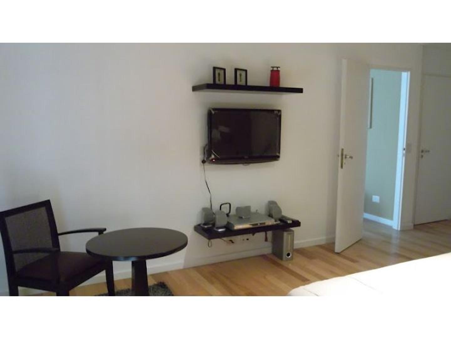 J.Manso 100 , Piso No definido