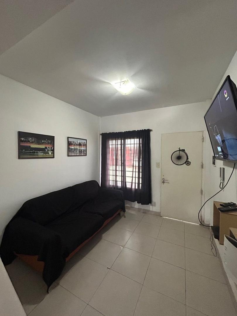 Departamento en Venta en Bernal Oeste, USD 49.900