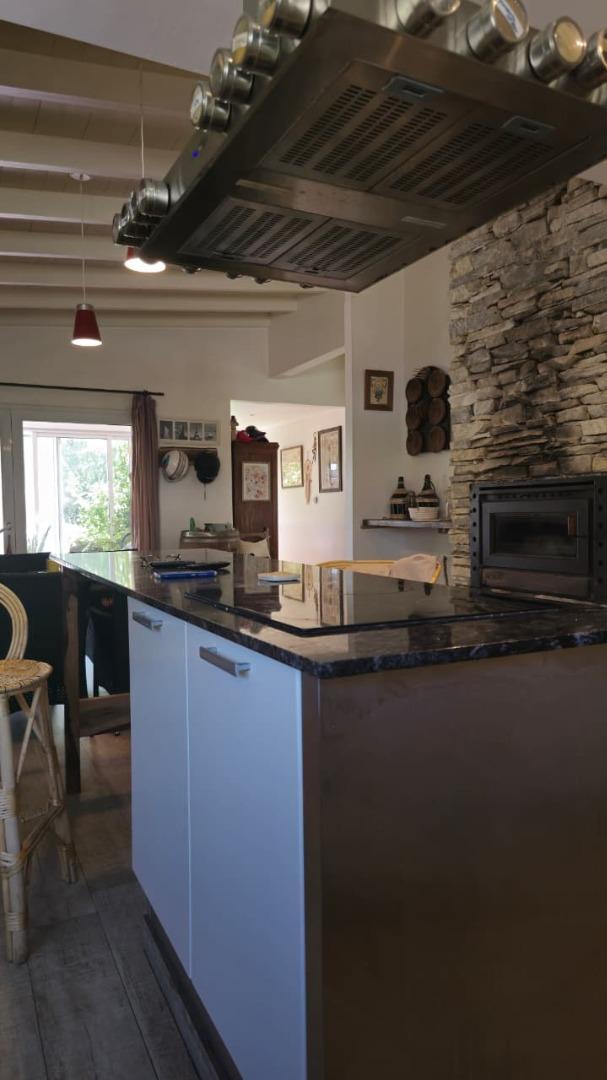 CASA 2 AMB. BARRIO PRIVADO SAN BENITO