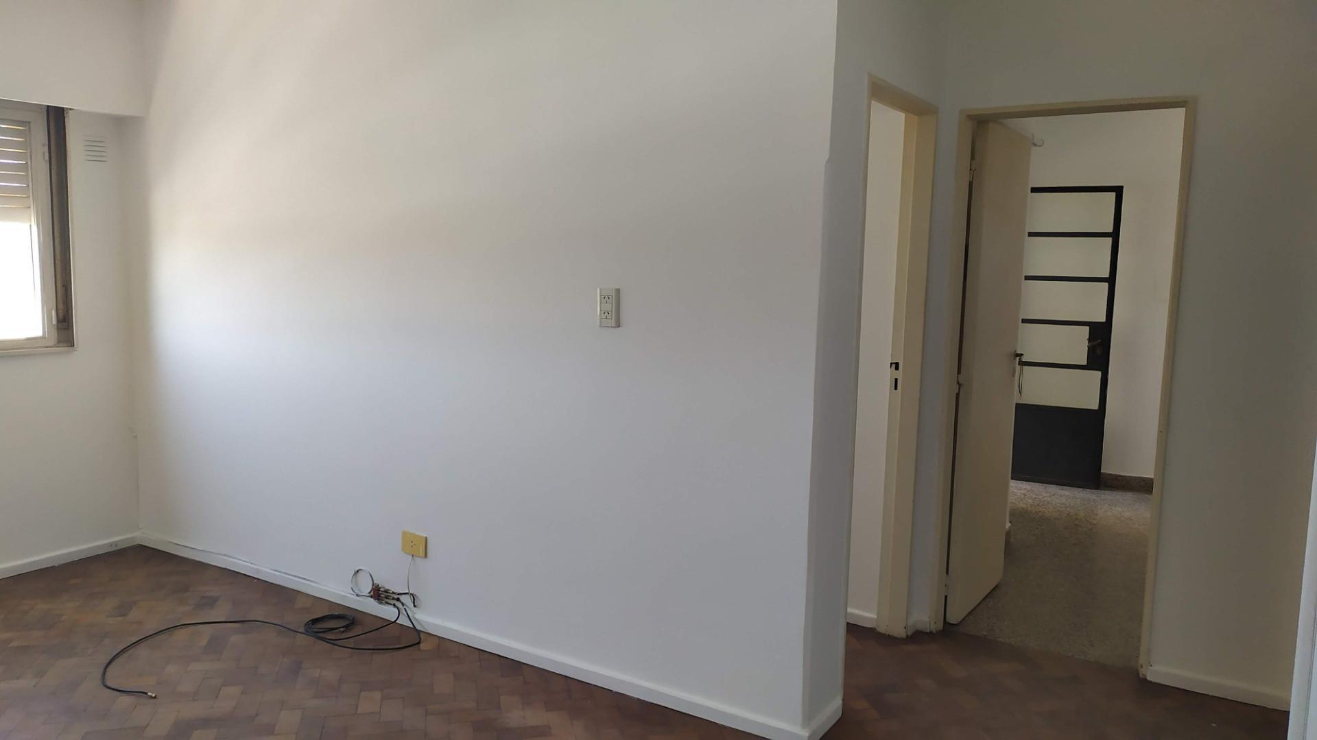 Tte Gral Juan D Peron 100, Piso 8