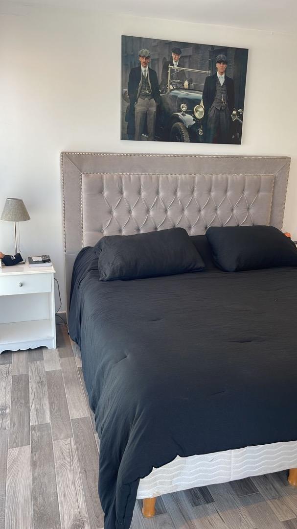 Casa en Alquiler Temporal con 4 cocheras