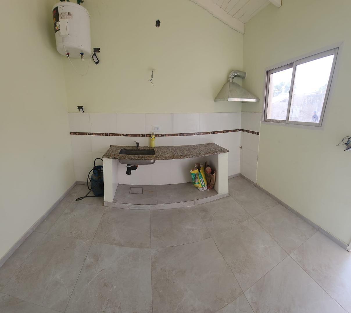 Depto Tipo Casa en Alquiler de 2 ambientes