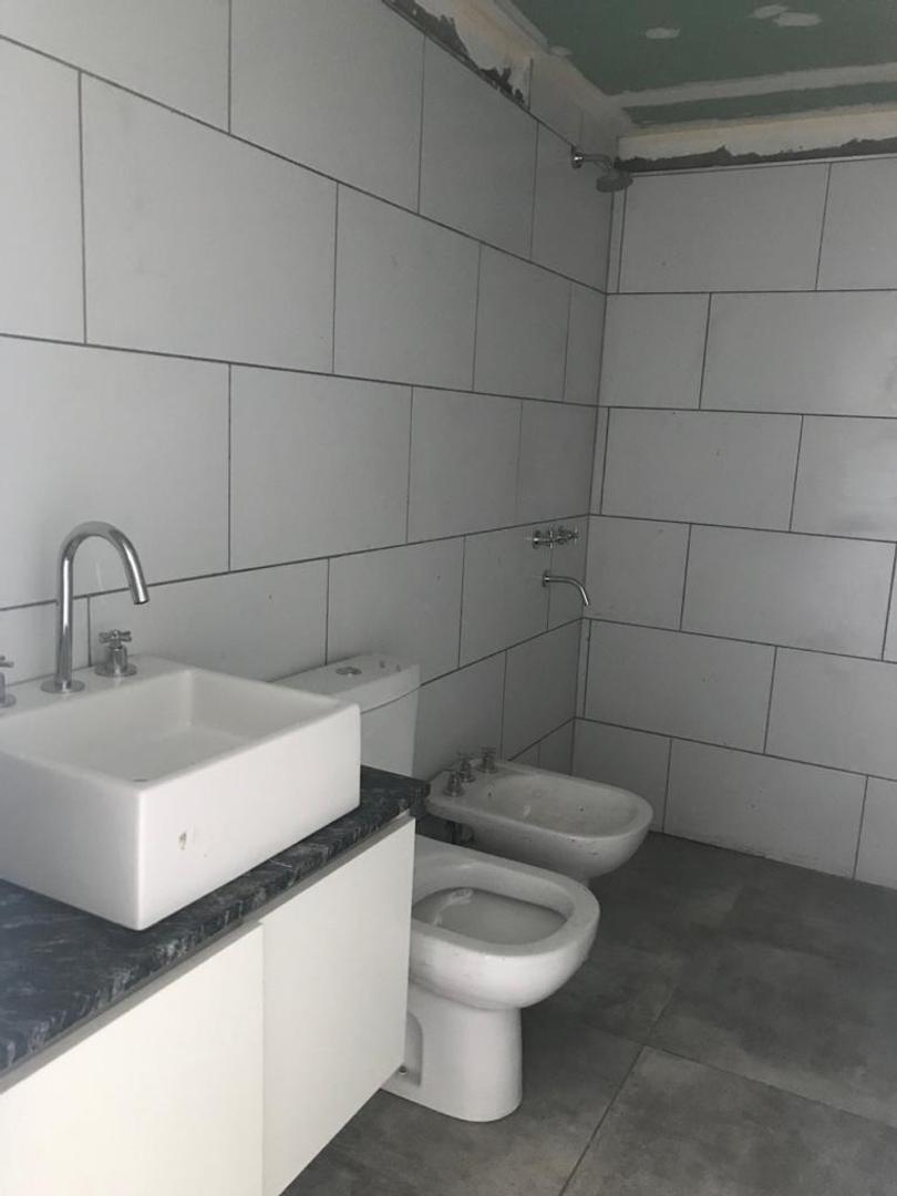 3 dorm externo con balcon