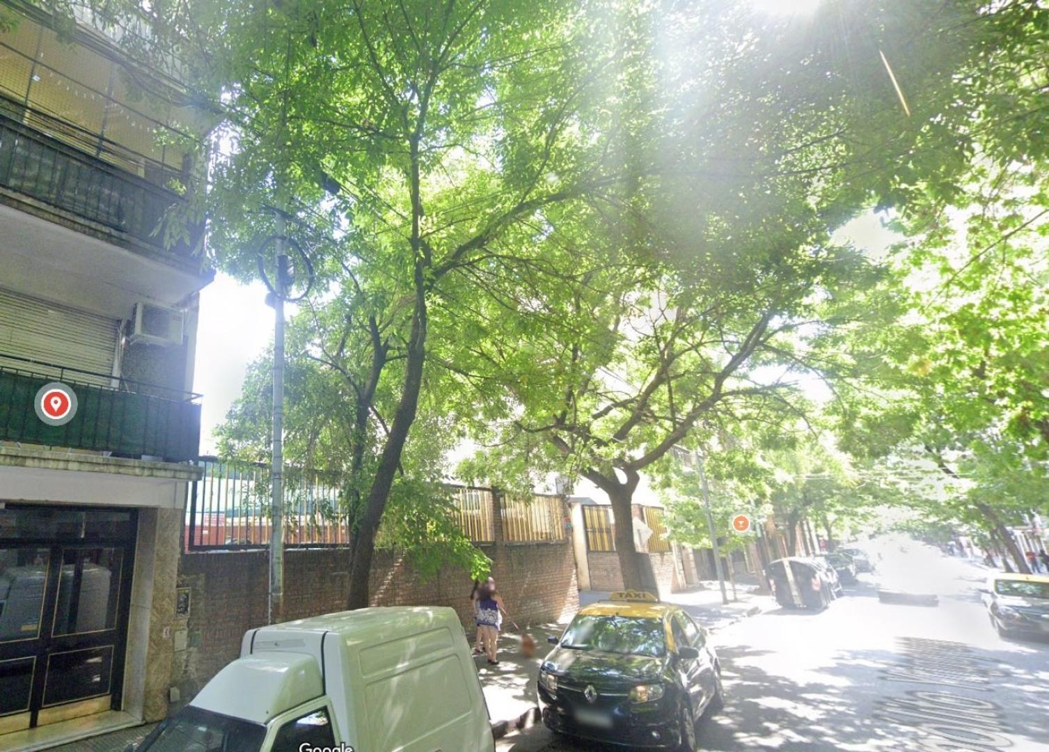 Hipólito Yrigoyen 2100