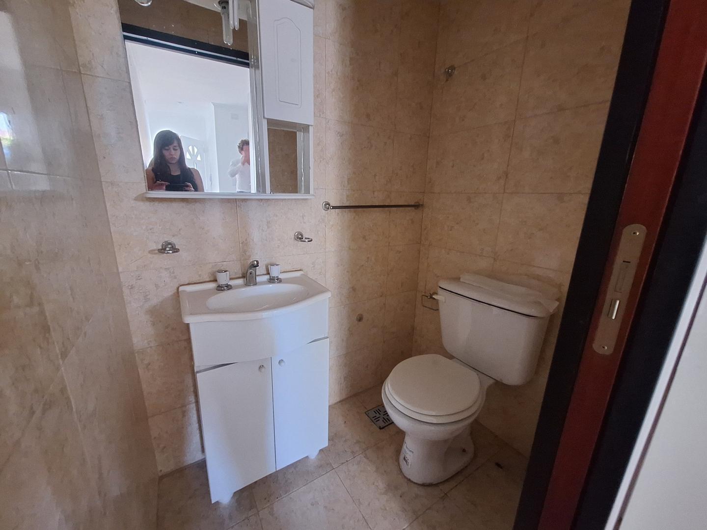 DUPLEX CENTRICO EN VENTA CAMPANA