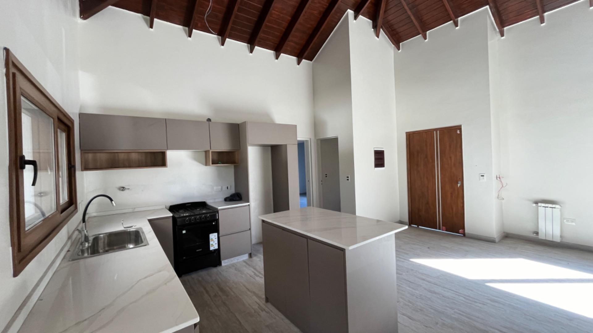 Casa en Venta en Las Praderas De Lujan, USD 230.000