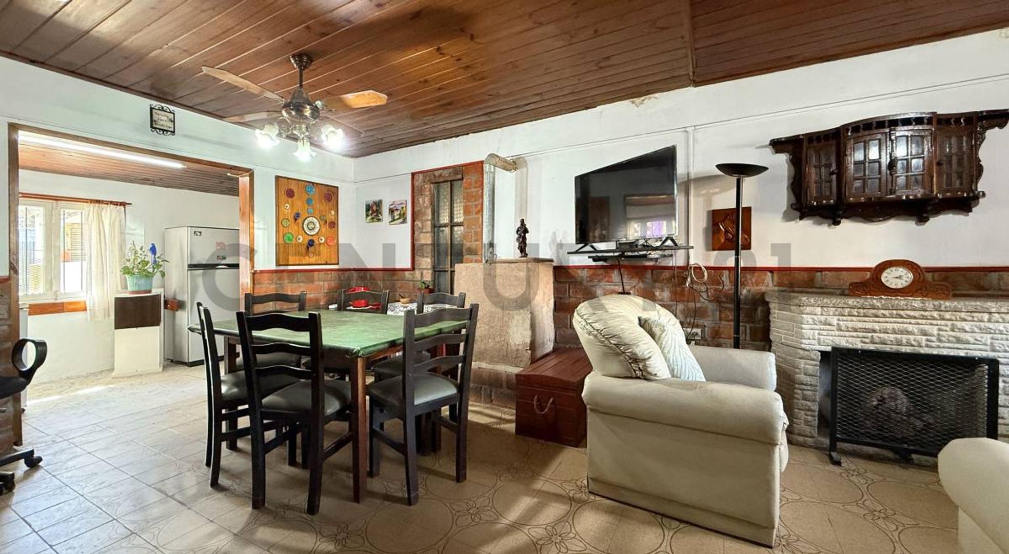 Venta de casa 4 ambientes, apto crédito,  Mar del Plata.