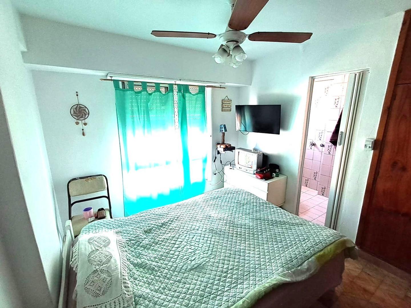 Alquiler anual de dpto monoambiente a 150mts del mar!