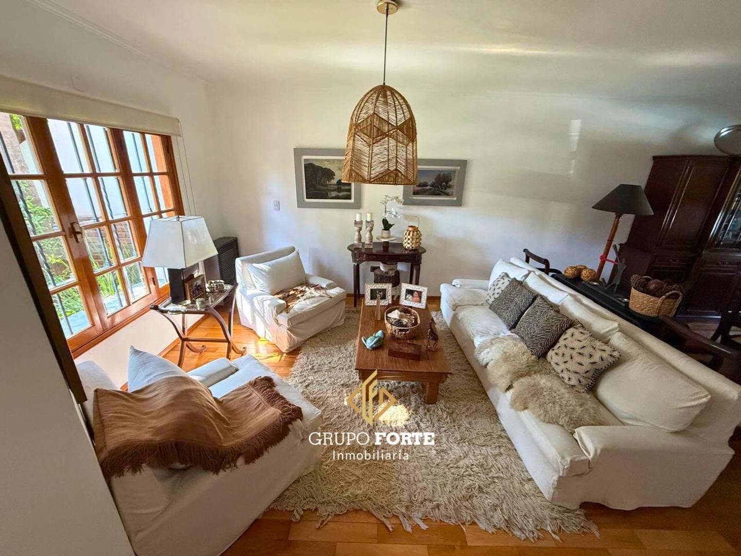 Casa en Venta de 4 dormitorios