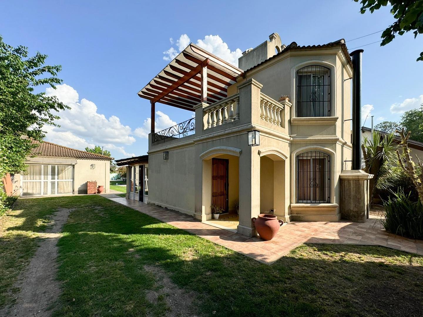 CASA 3 AMBIENTES - MORENO