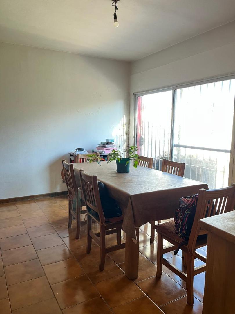 venta Casa 4 Ambientes 3 dormitorios,Villa adelina C/Jardin