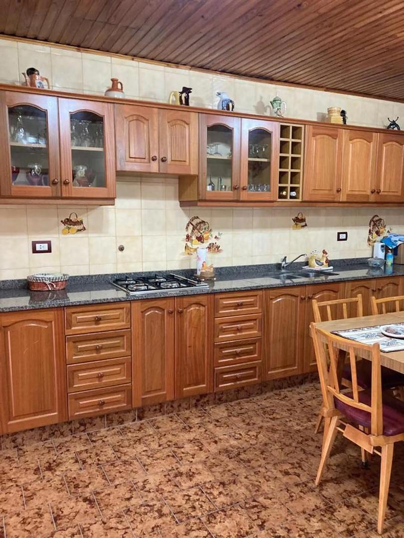 Nuestras Malvinas 1700