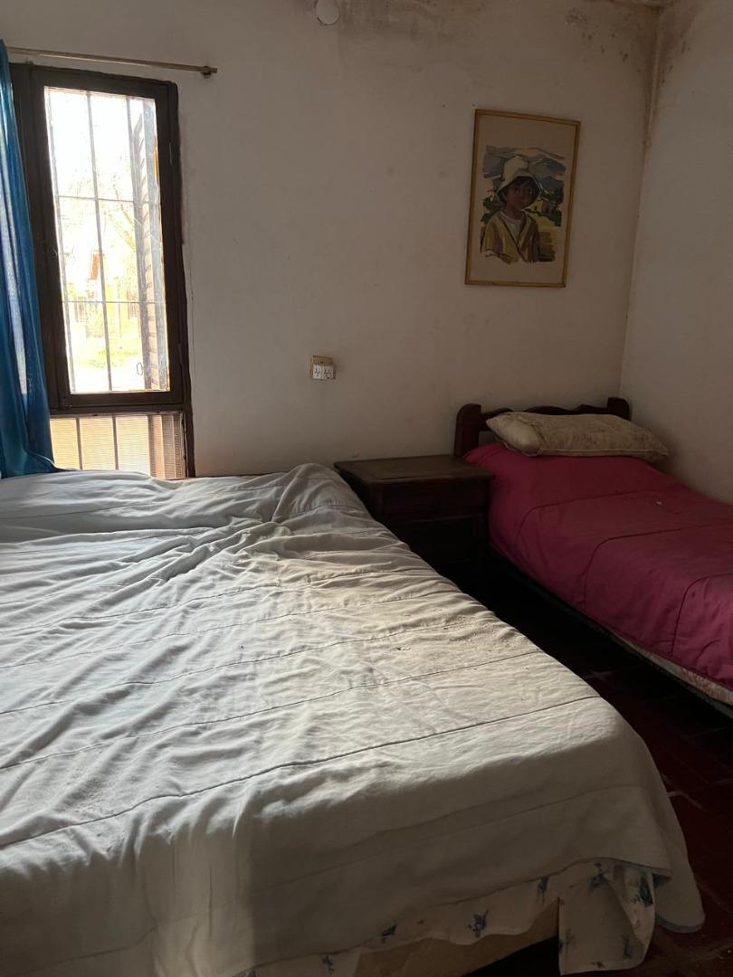 CASA EN VENTA VILLA CARLOS PAZ A RECICLAR APTA CREDITO