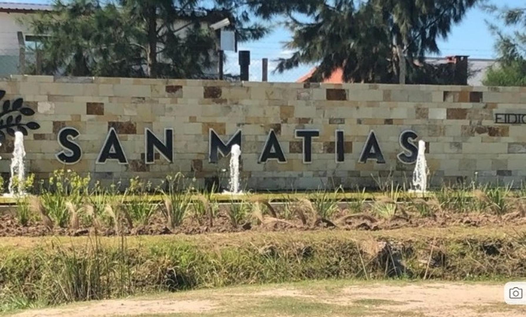 Casa a a estrenar 4 ambientes Barrio San Matías