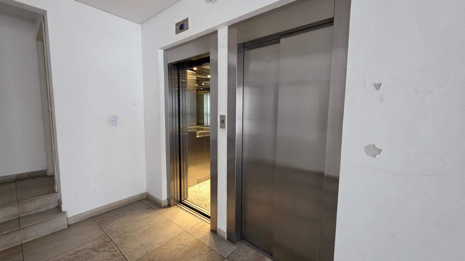 Departamento 2 ambientes con 2 baños