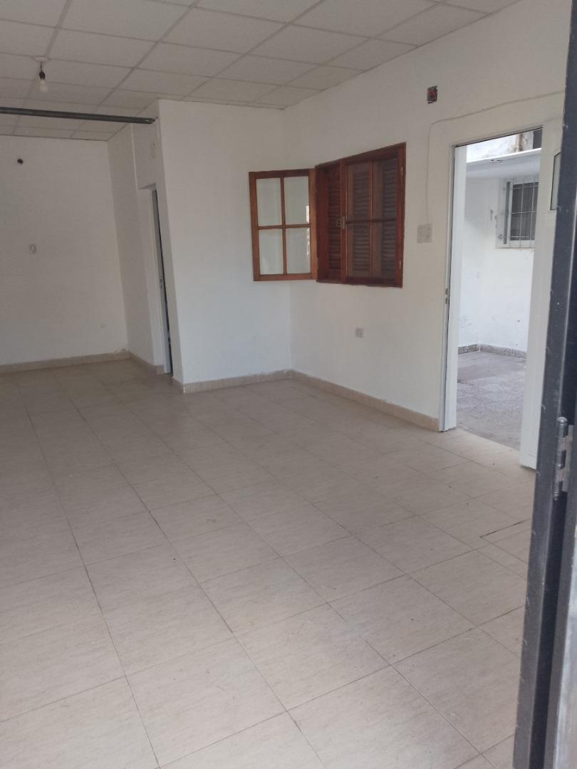 CASA + LOCAL EN VENTA- MARIA SELVA- SANTA FE