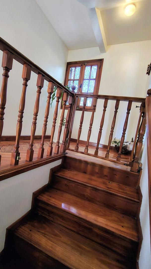 Casa Venta en Flores 3 plantas Ideal 2 familias