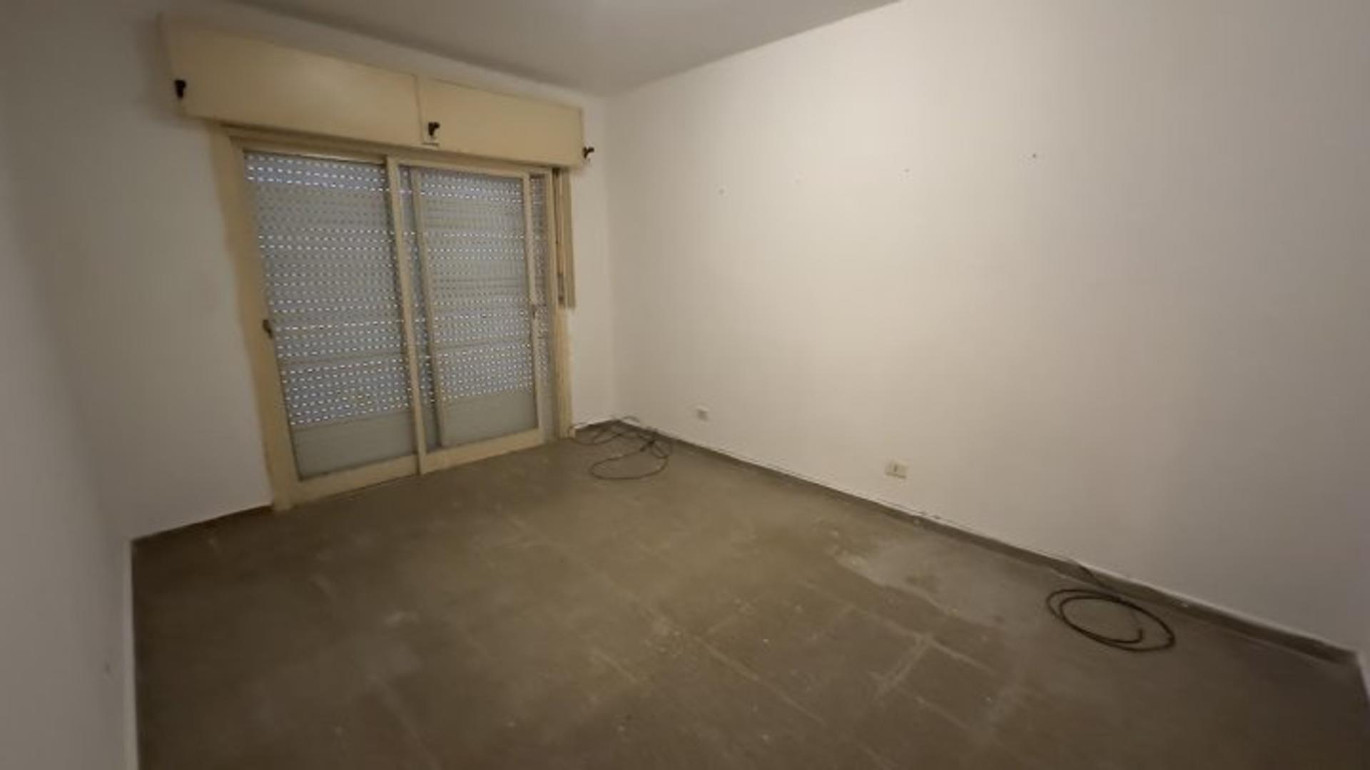 PH en el corazón de Pichincha: 2 dormitorios con patio exclusivo
