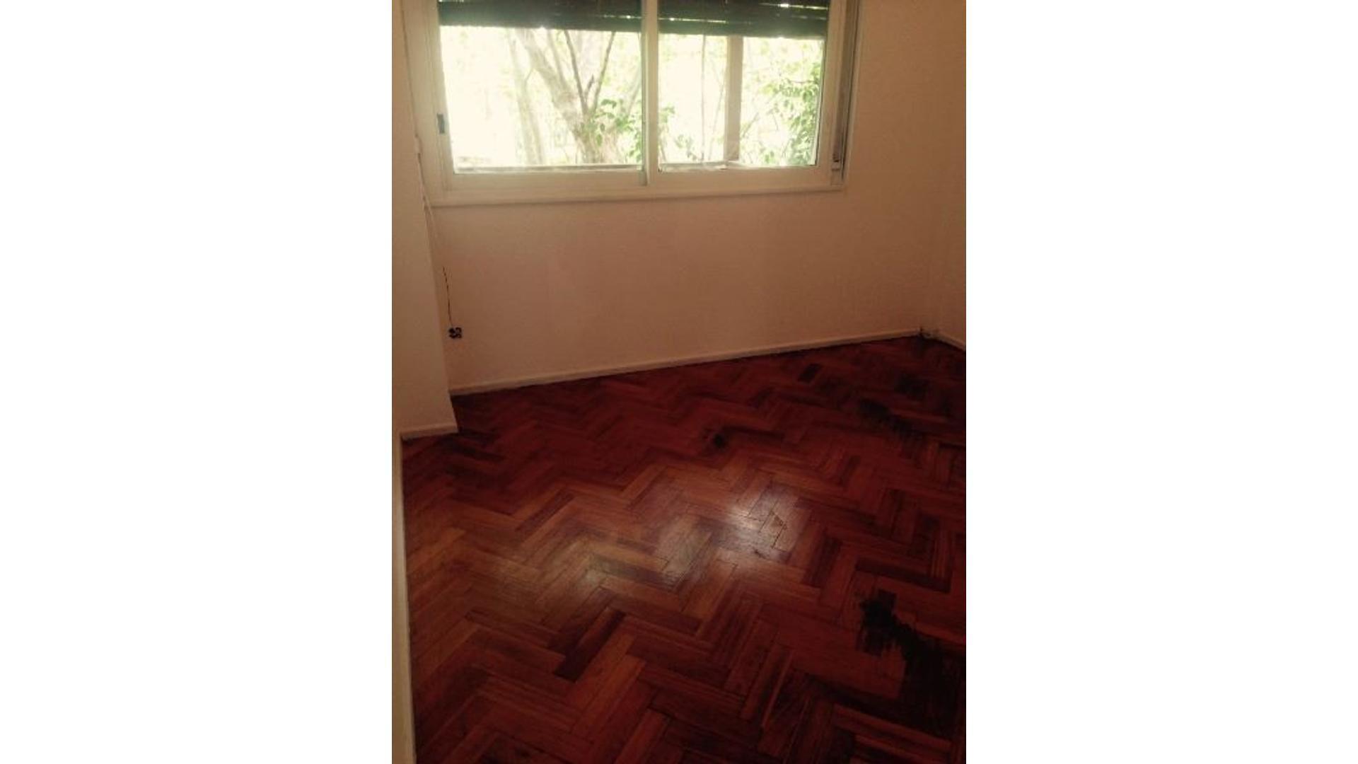 Departamento 4 ambientes con 1 baño