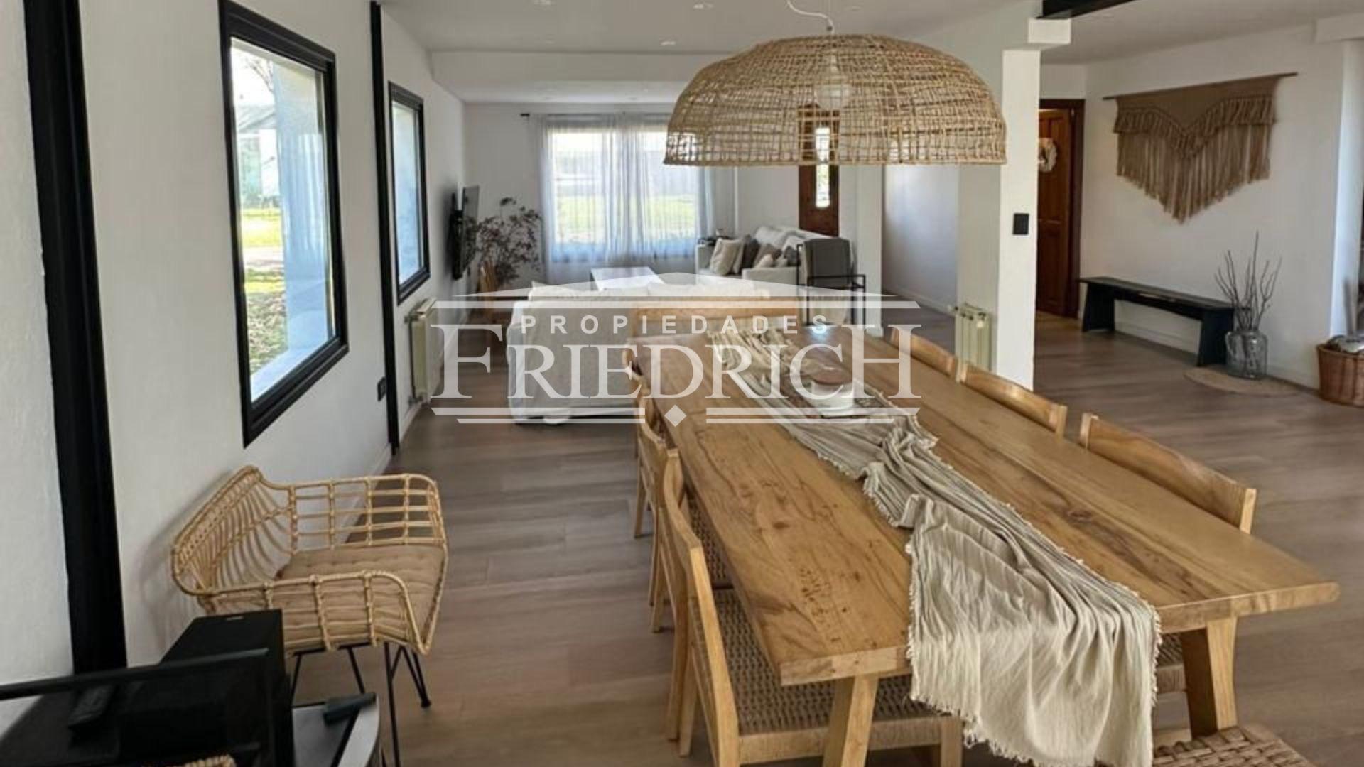 Casa en Venta en San Patricio, USD 460.000