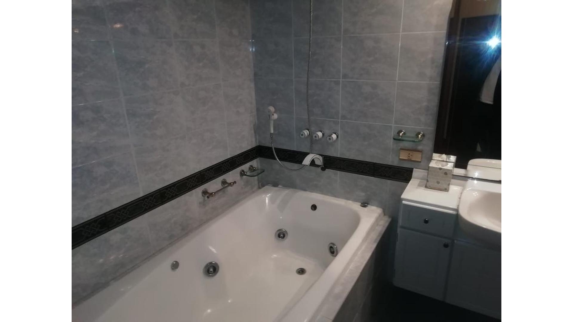 Departamento De 3amb Con Balcon Edif Ripal 14