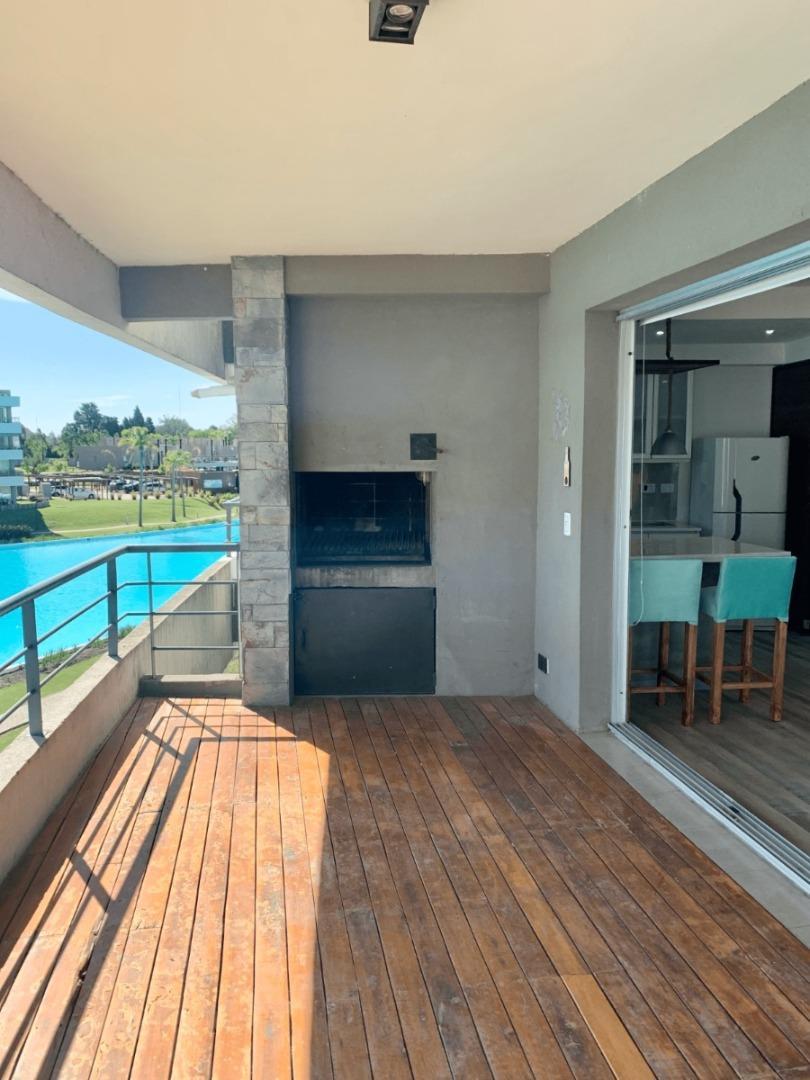 Departamento en Alquiler con 1 cocheras