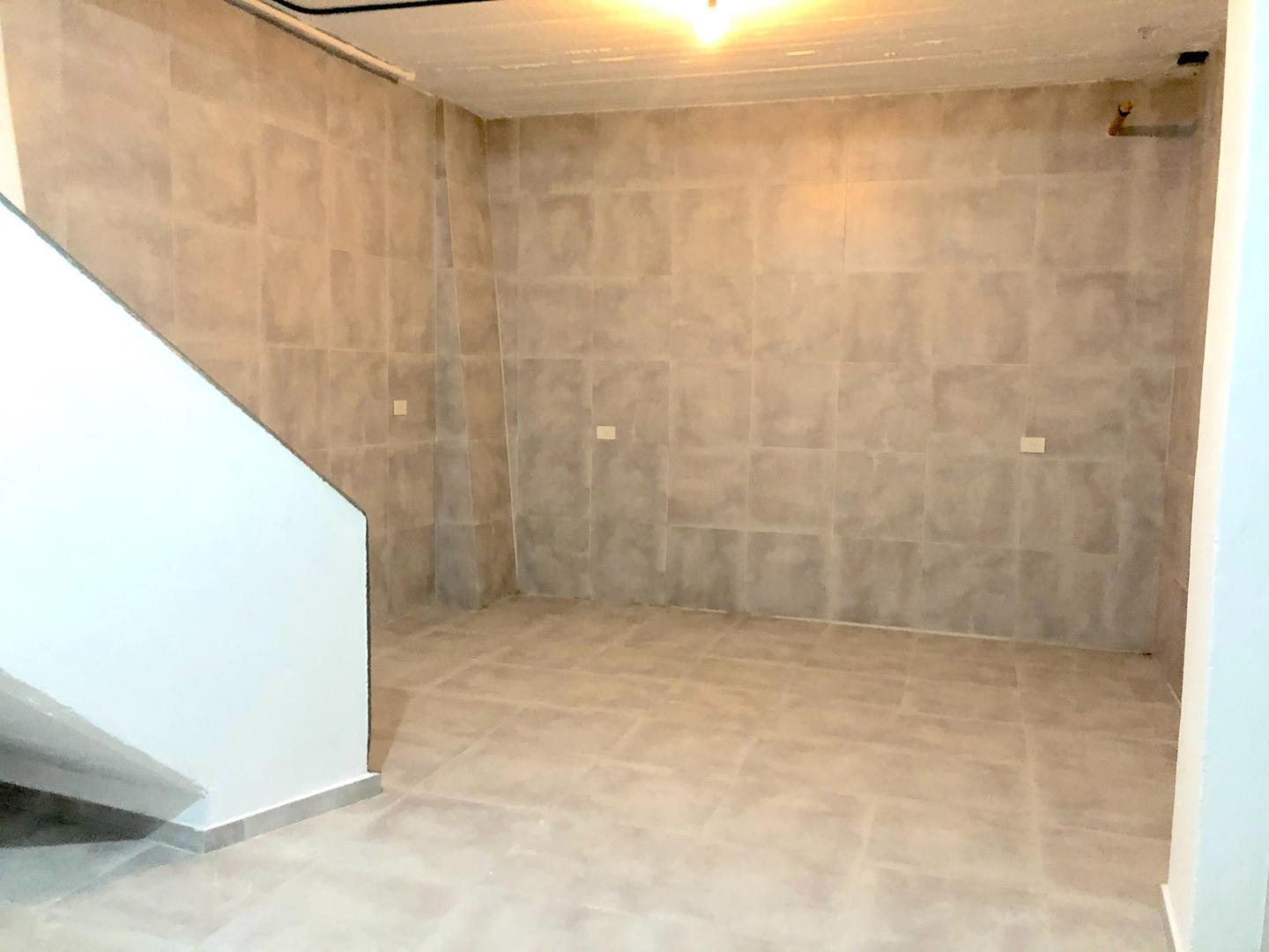 Beruti y Scalabrini Ortiz Local 94m2 Totalmente a Nuevo!