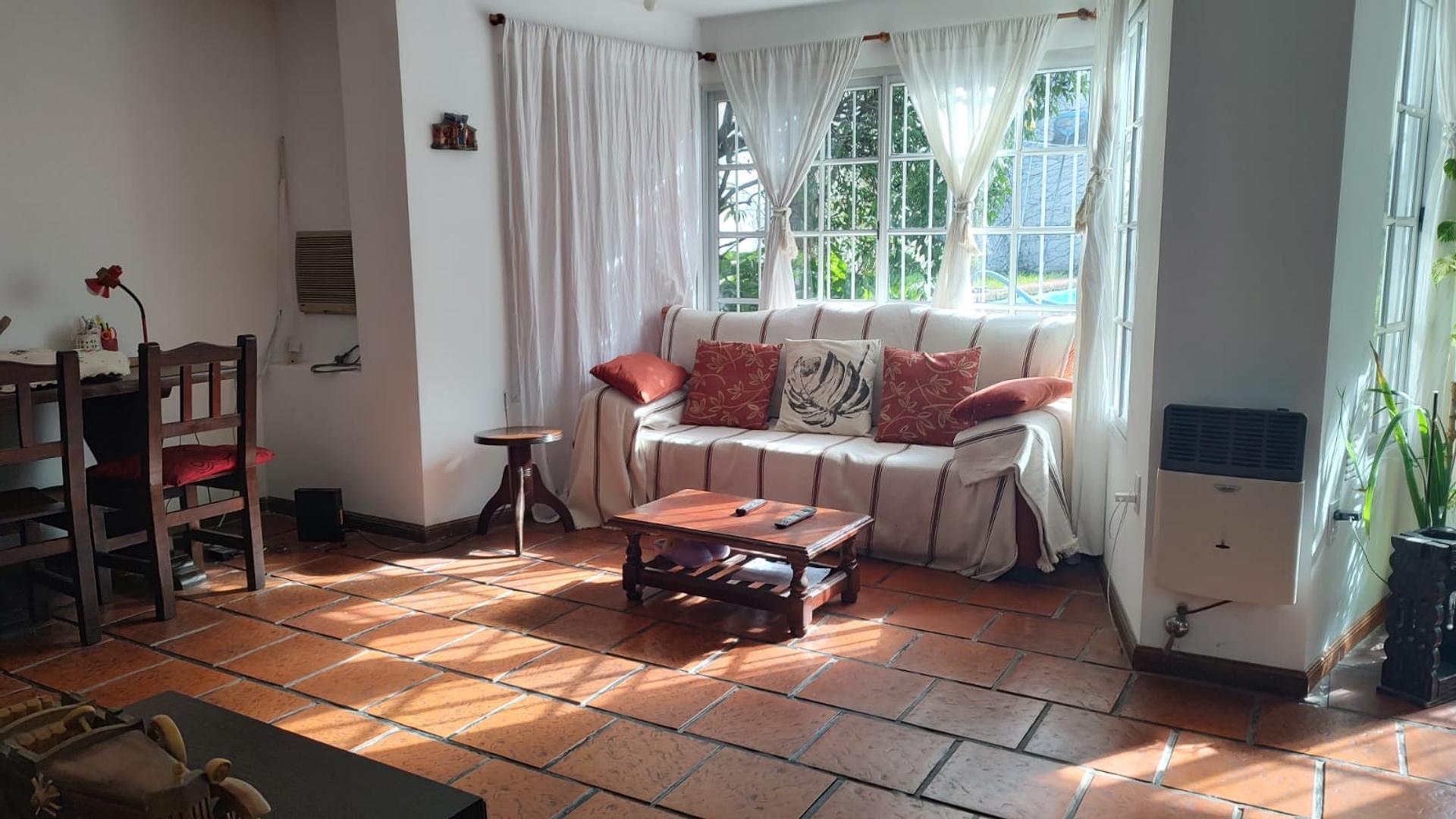 Casa en venta en Beccar de 5 ambientes