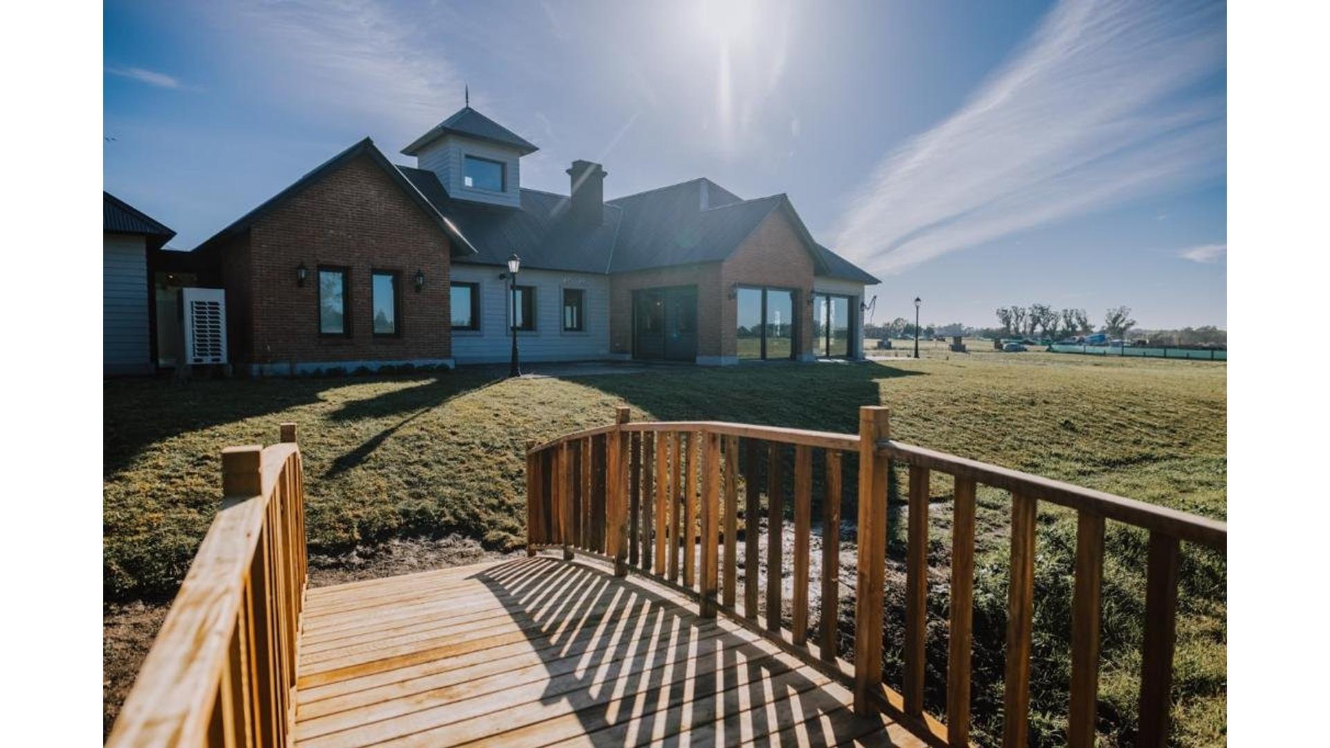 Av. Jorge Newbery 3051