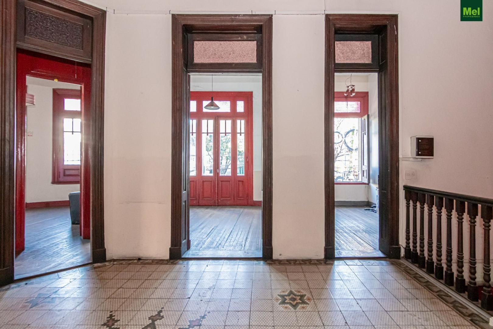 Depto Tipo Casa 5 ambientes con 2 baños