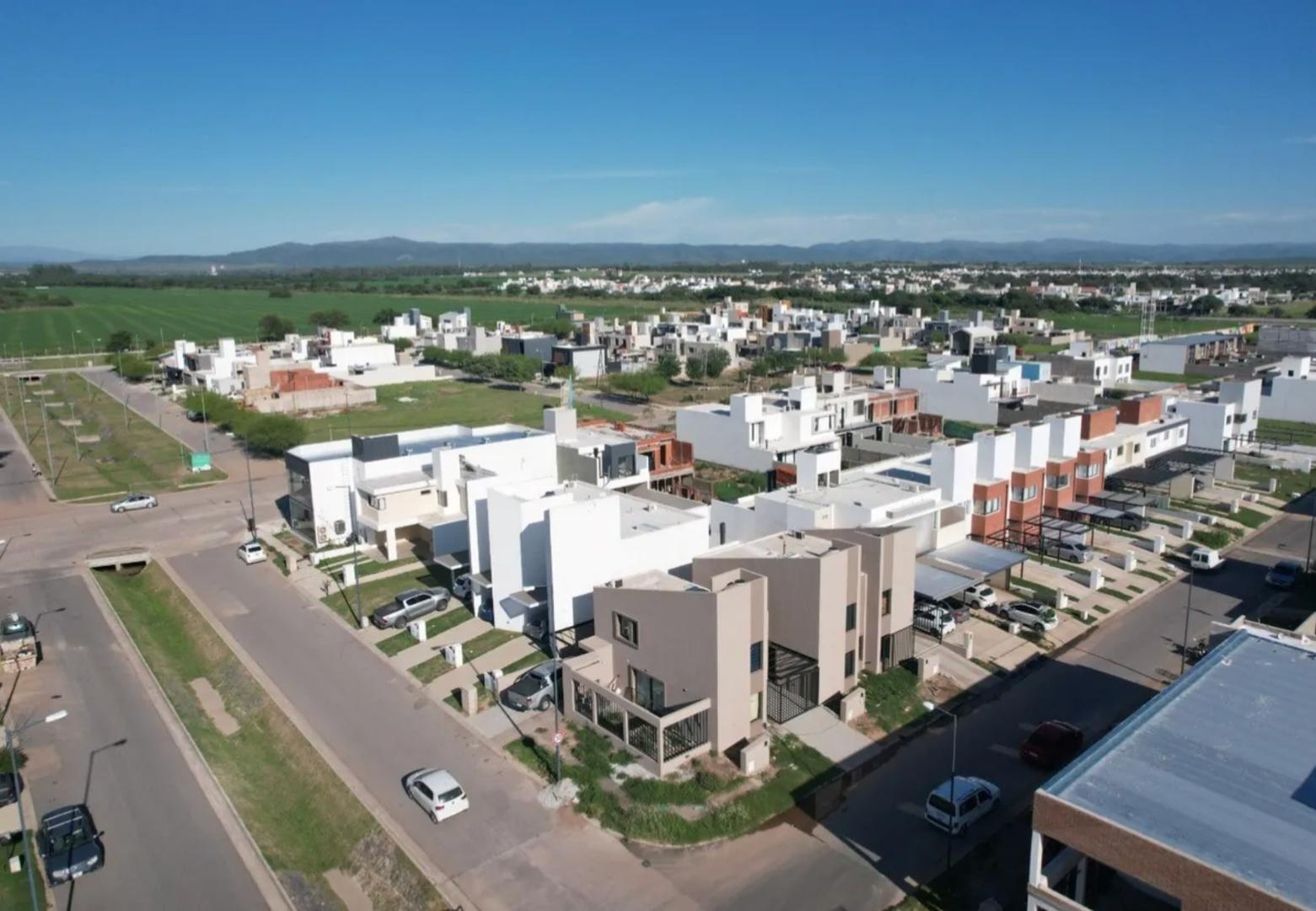 LOTE EN DOCTA PARQUE