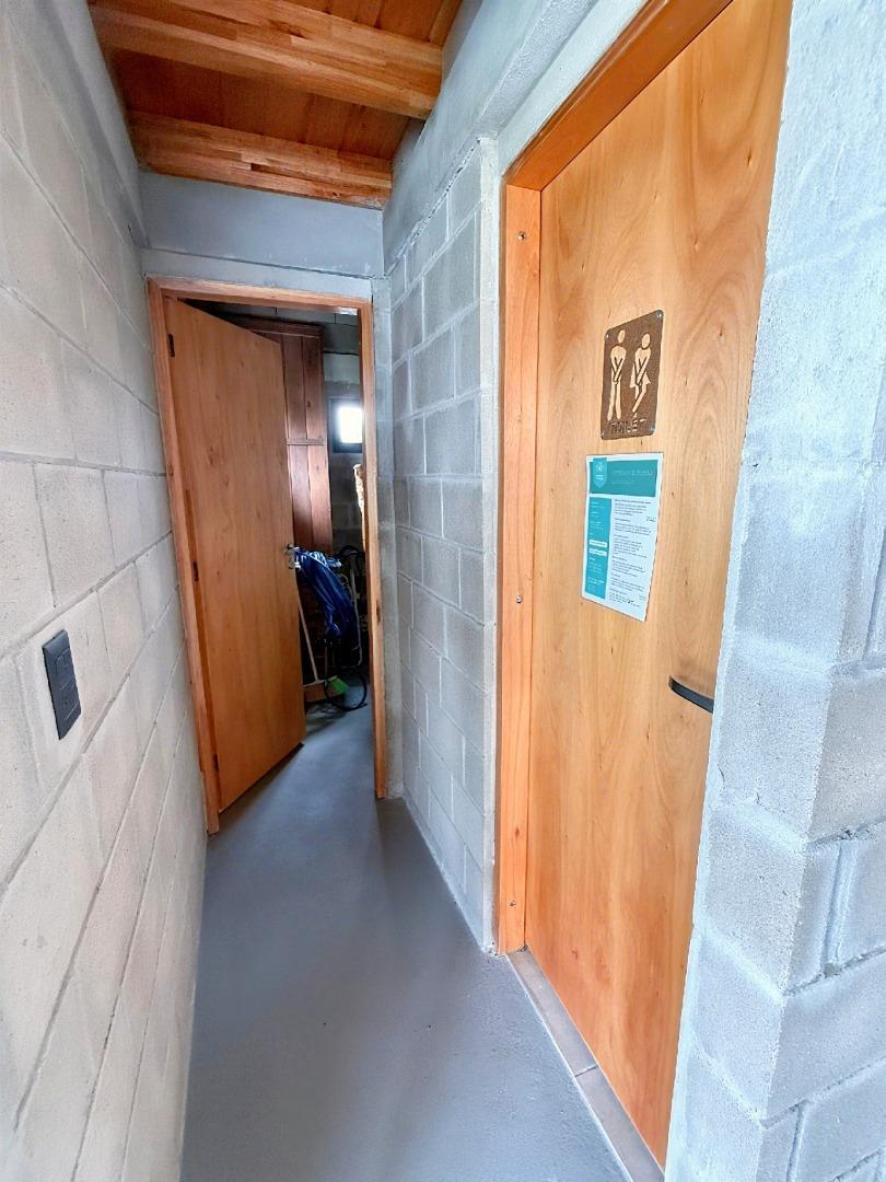 Casa 3 ambientes con 2 baños