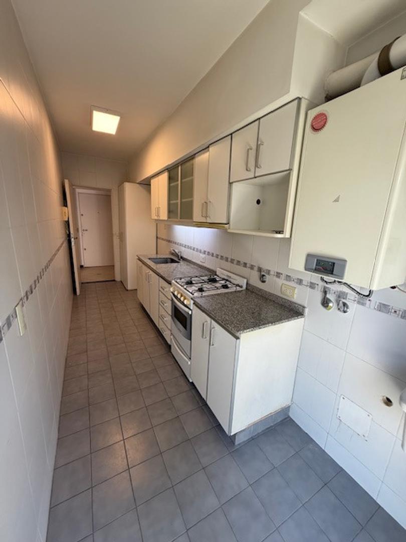 Departamento en Venta en Flores, USD 152.000