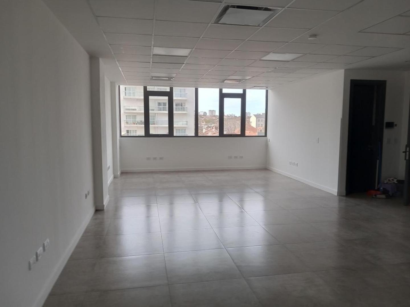 Oficina en Alquiler en Mar Del Plata, USD 1.800