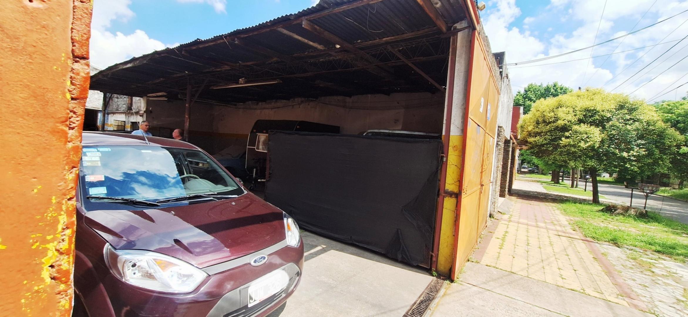 VENTA GALPON * IDEAL TALLER * BUENA UBICACION