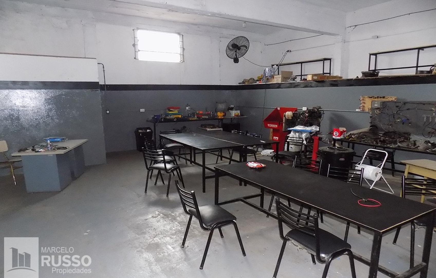 LOCAL COMERCIAL s/ Av. PEDRO DÍAZ