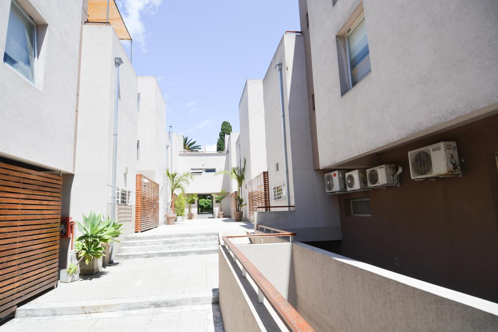 Departamento en Alquiler de 3 dormitorios