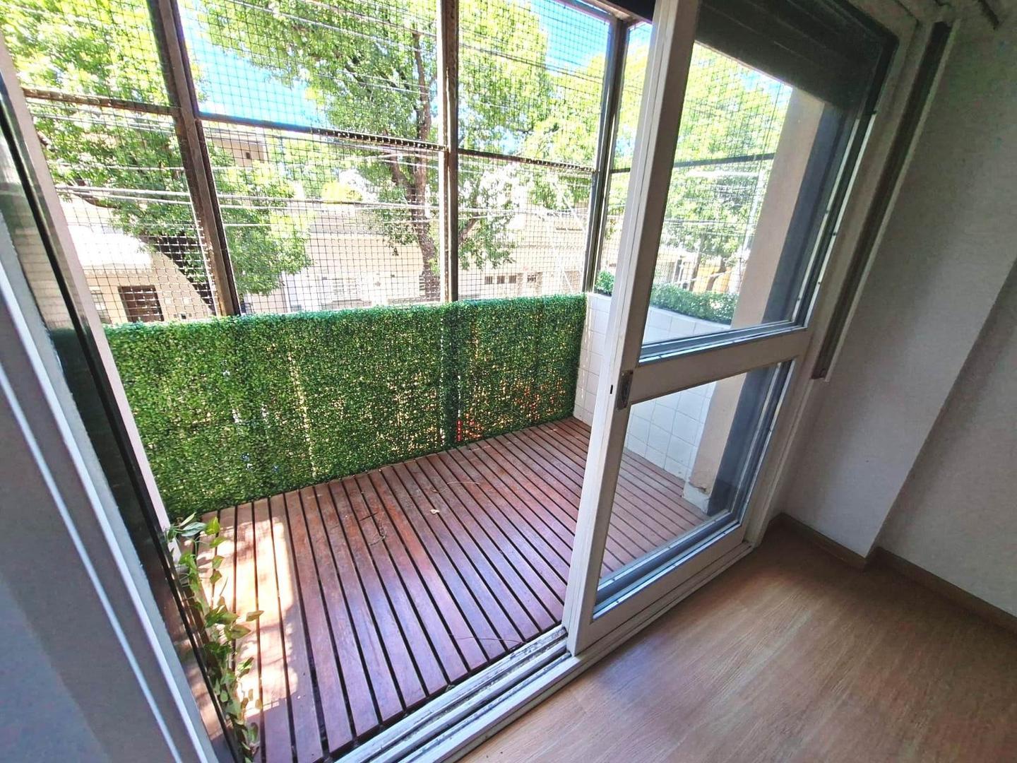 Tinogasta 3600, Piso 1