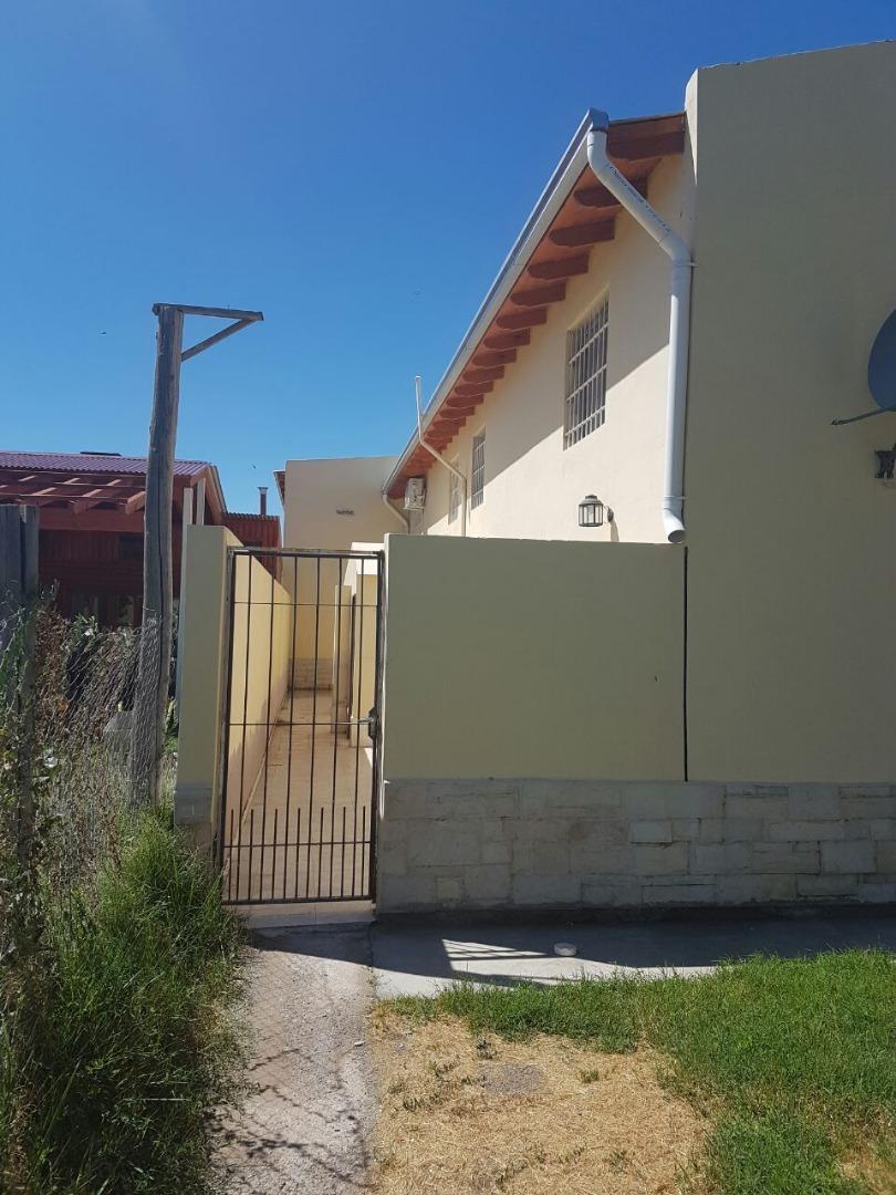 Depto Tipo Casa en Venta en Centenario, USD 360.000