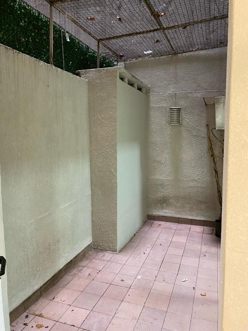 Cerviño 3900, Piso 1