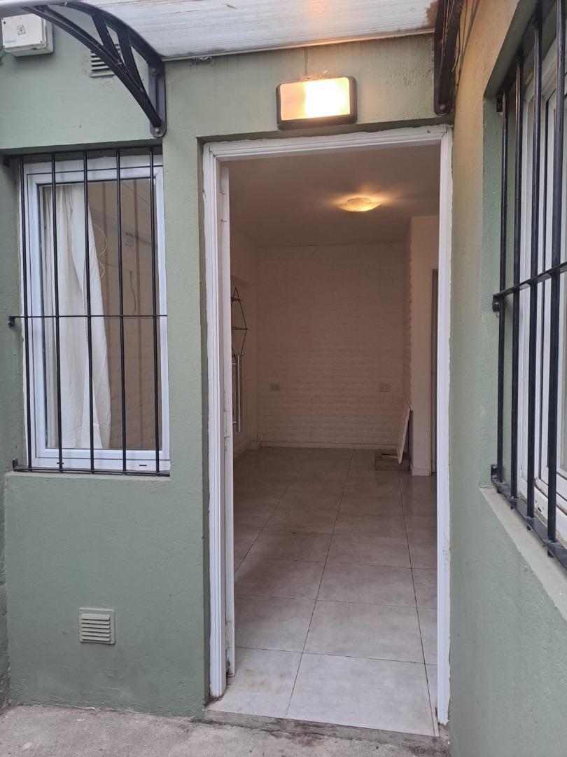 Depto Tipo Casa en Venta de Monoambiente