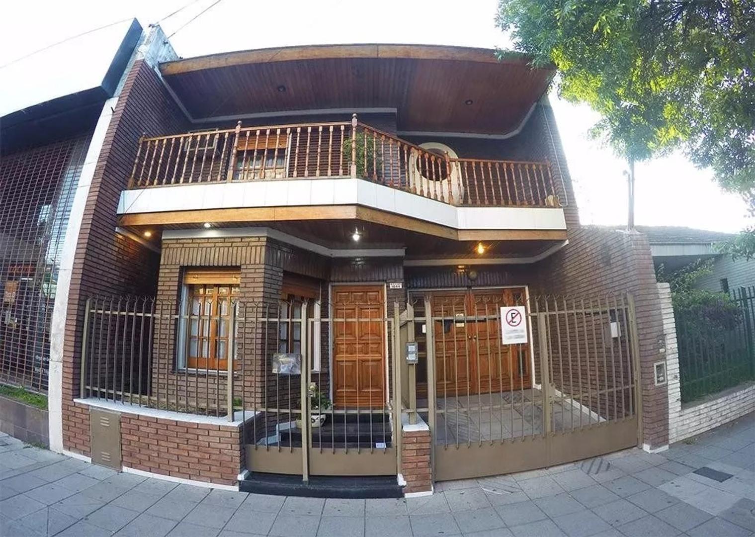 EXCELENTE CHALET - LOTE IDEAL EMPRENDIMIENTO EN ALTURA