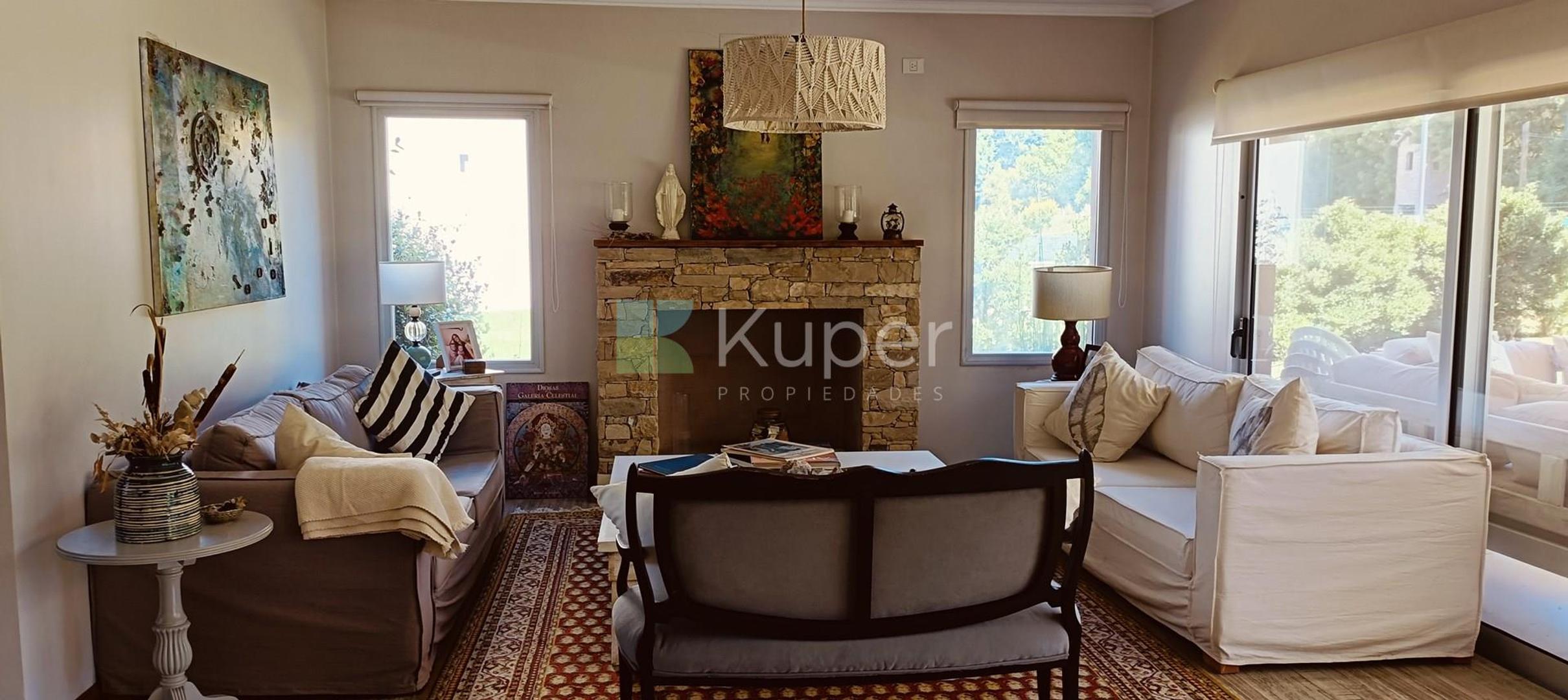 Casa  en Alquiler en Ayres Plaza, Pilar, G.B.A. Zona Norte