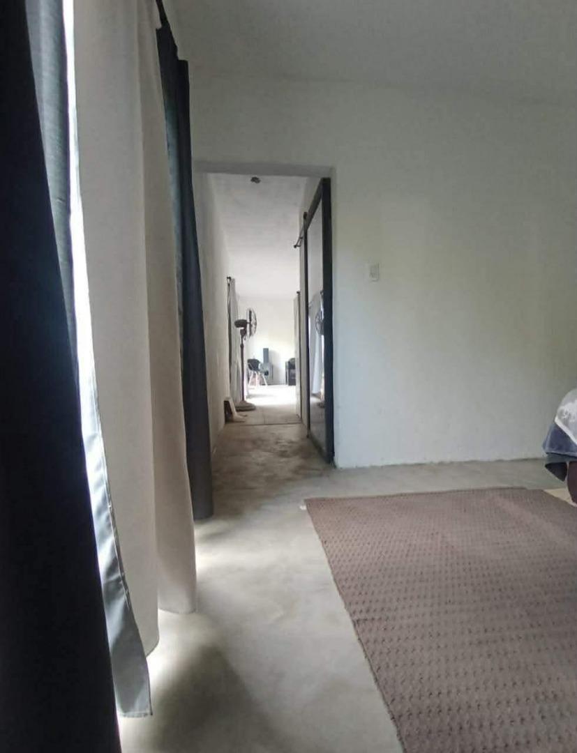 Casa 2 ambientes con 1 baño