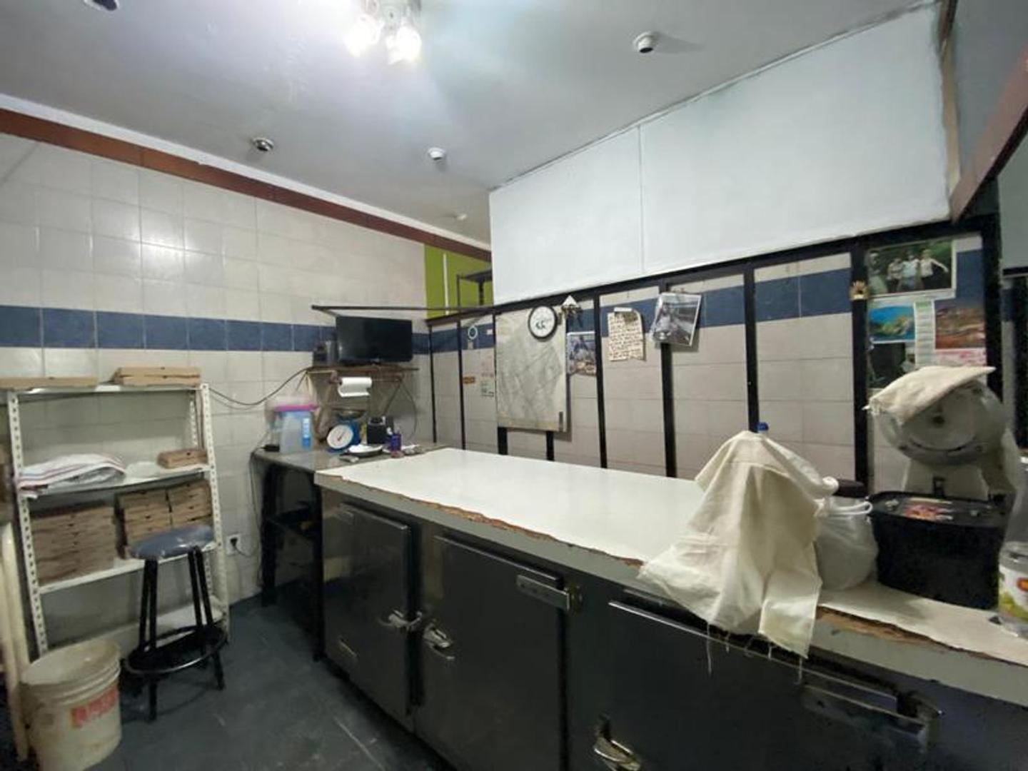 Local en Venta en Castelar, USD 180.000