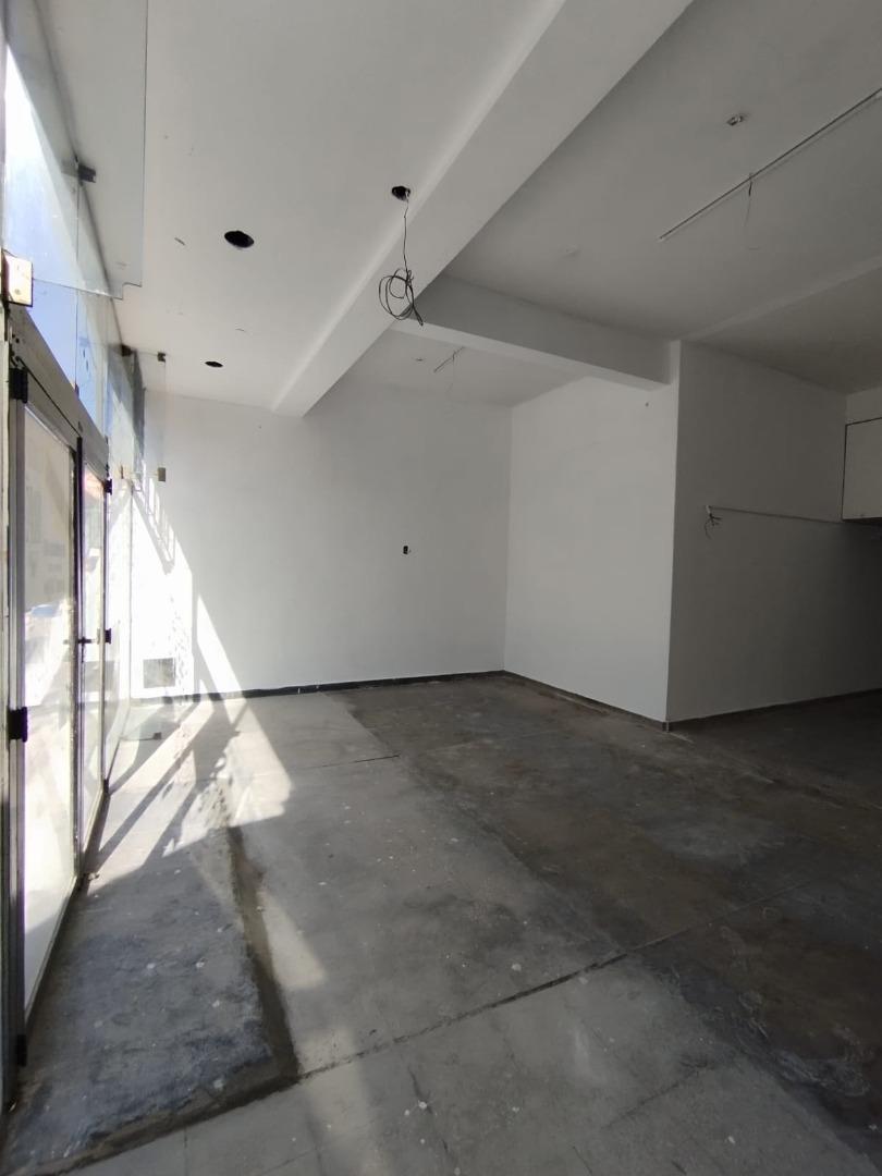 LOCAL COMERCIAL VILLA BALLESTER CENTRO COMERCIAL (JOSE HERNA