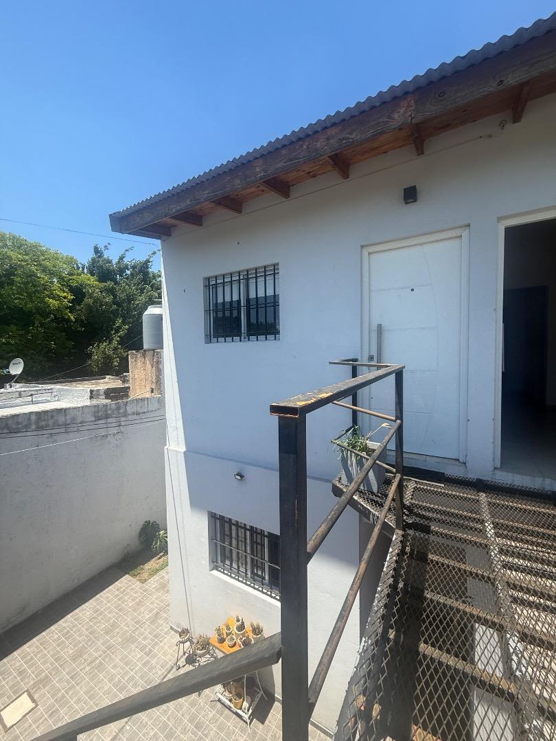 Hipolito Yrigoyen 1035