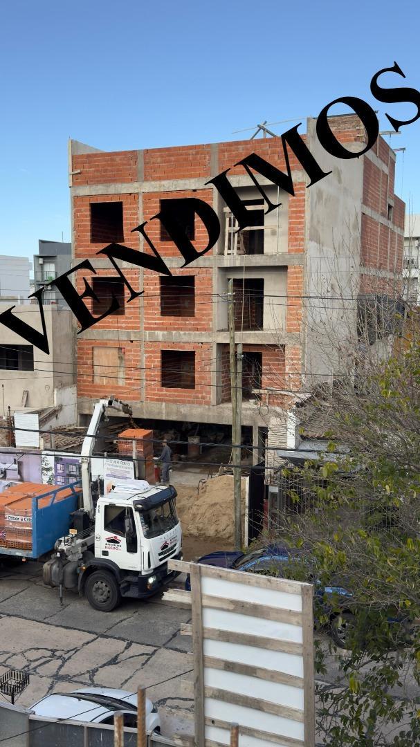 OPORTUNIDAD DEPARTAMENTO 2 AMBIENTES  EN VENTA POZO